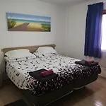 & Pool 아파트 *