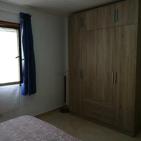 & Pool Apartment *